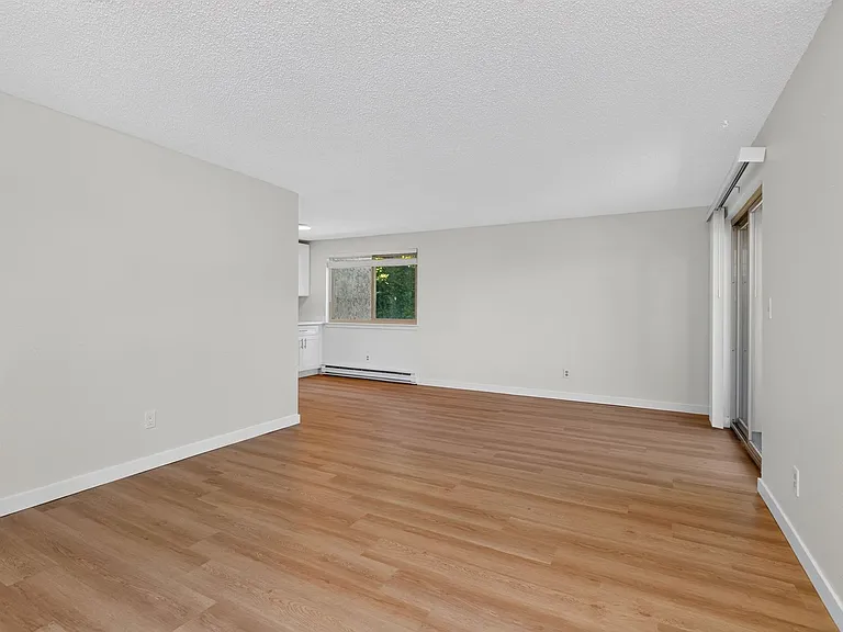 Lawton Park Villas- One month free- 2 Bed / 2 Bath Space to Live, Room to Breathe, All Yours. Mag... — Photo 29