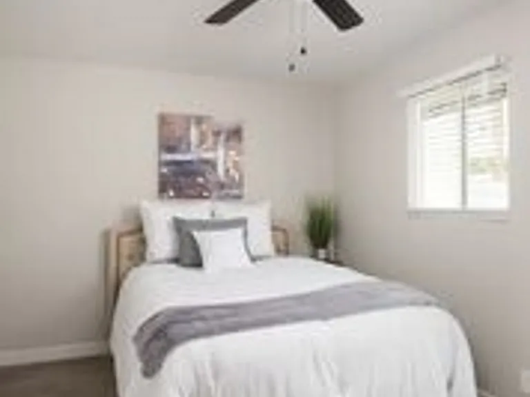 3011 N 38th St #7 — Photo 8