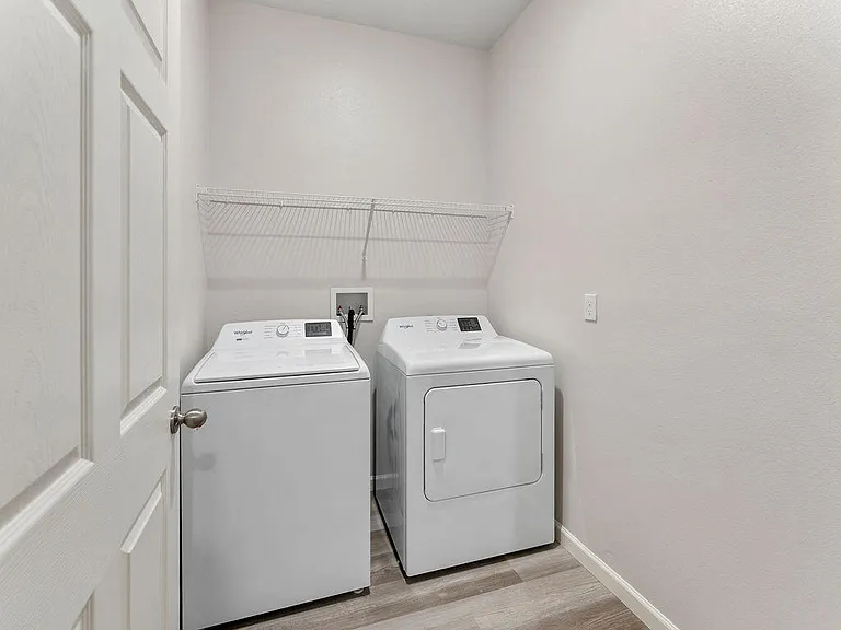 8947 Orchid Reserve Cir — Photo 24
