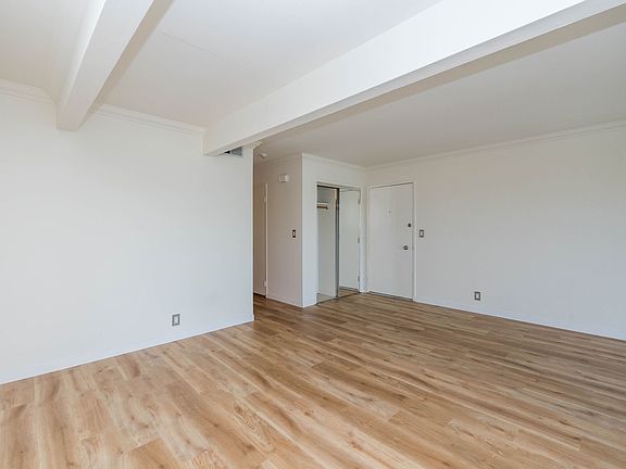4th image of 5-65 Rodeo Ave #55-24