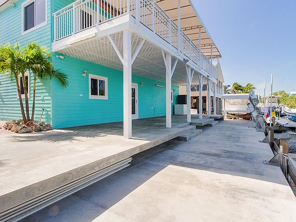 4th image of 104 Buttonwood Ln