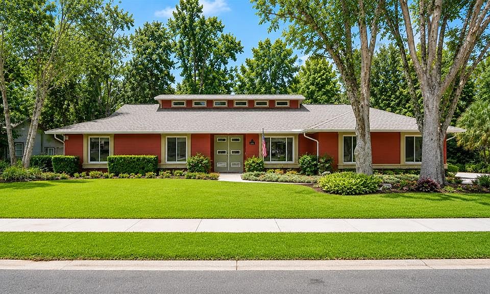 1st image of 375 WOODSTEAD CIRCLE