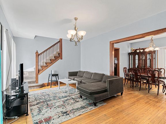 3rd image of 832 Bode Rd