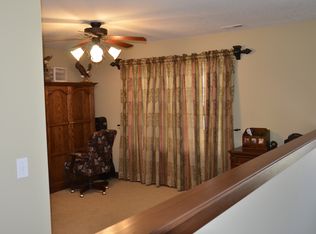 4237 162nd St, Urbandale, IA 50323