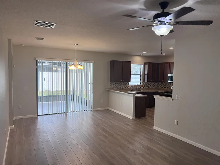 3113 Harris Park Way — Photo 9