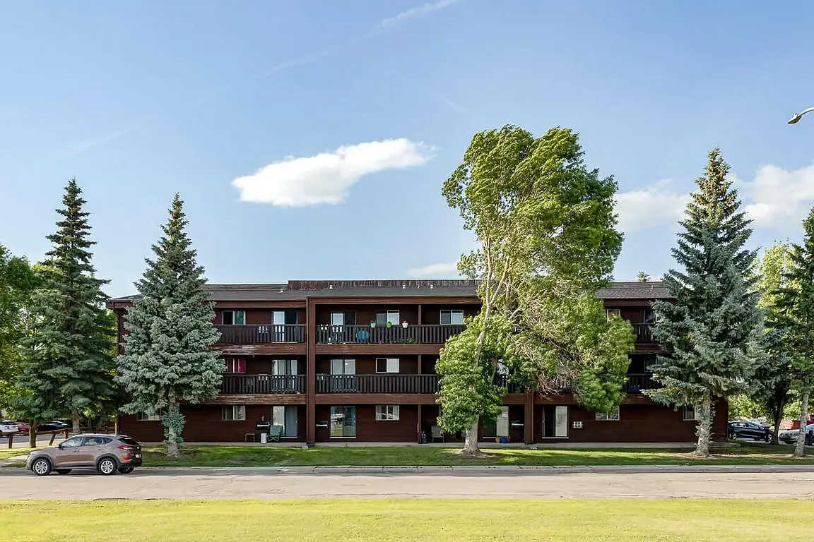 Clover Meadows — Photo 1