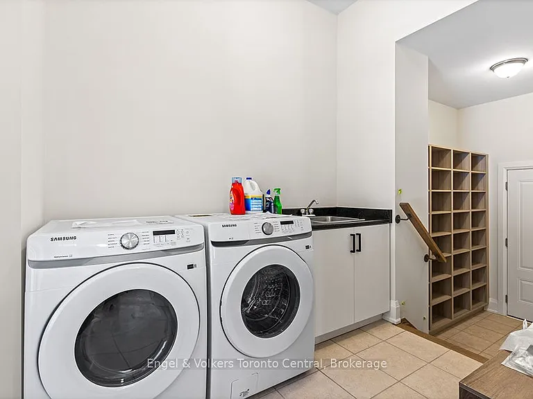 110 Dorothy Dr — Photo 44