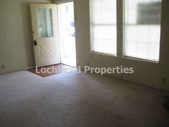 2nd image of 254 Alexandria St