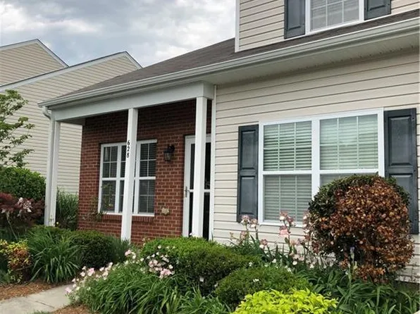 628 Grasswren Way, Greensboro, NC 27409