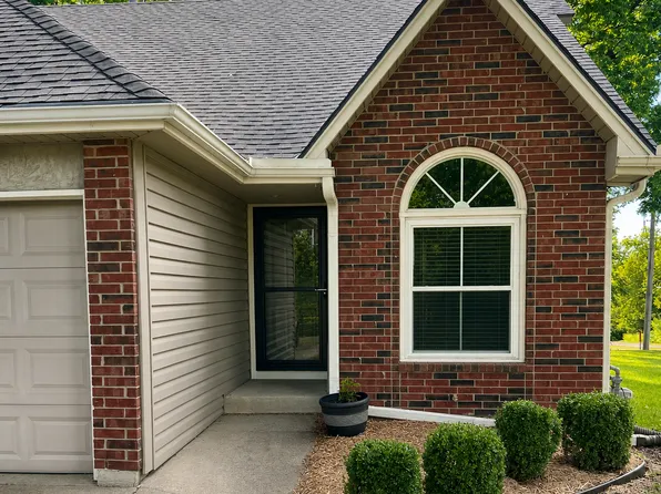 1731 NW 10th St, Blue Springs, MO 64015