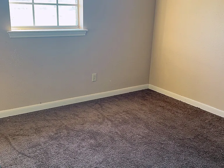 211 Jones St #10 — Photo 7