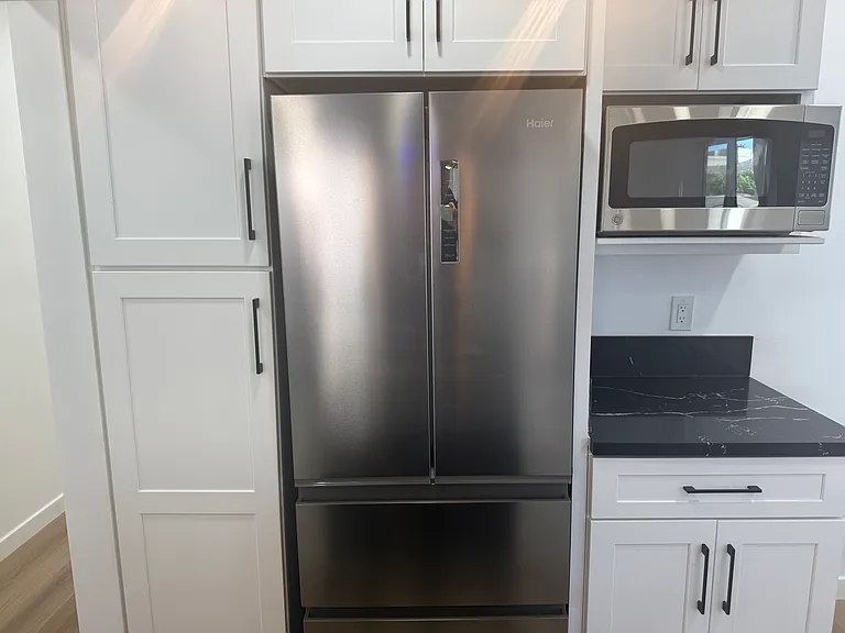 1082 Lewis Ave #A — Photo 6