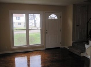 93 Woodcliff Dr, Whitehall, OH 43213