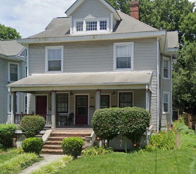 1st image of 419 Washington Ave SW #1
