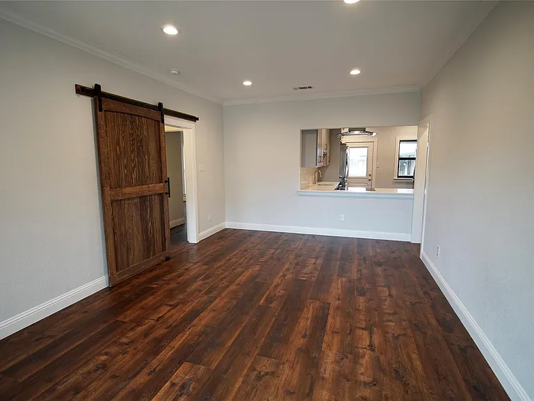 10730 Park Village Pl #C — Photo 4