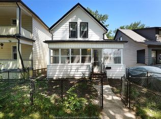 1022 Hickory Rd, Windsor, ON N8Y 3S1