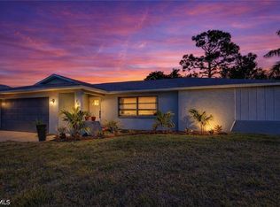 305 SE 14th Ter, Cape Coral, FL 33990