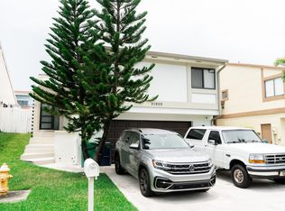 21900 SW 100th Pl #1, Miami, FL 33190