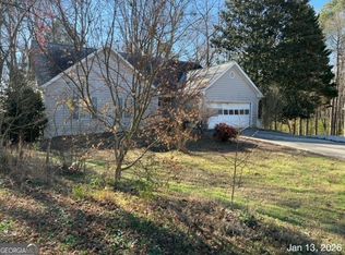 470 Yearling Dr, Loganville, GA 30052
