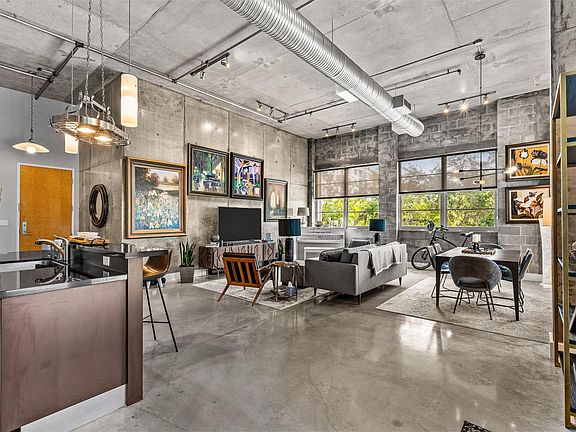 4th image of 445 N Andrews Avenue #201