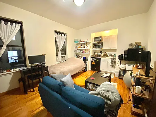 Rented by Oxford Property Group | media 1