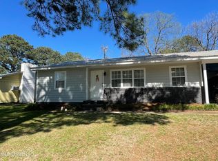 246 Saint Paul St, Pearl, MS 39208