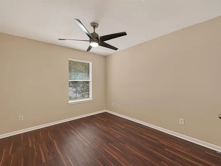 25223 Clover Ranch Dr — Photo 26