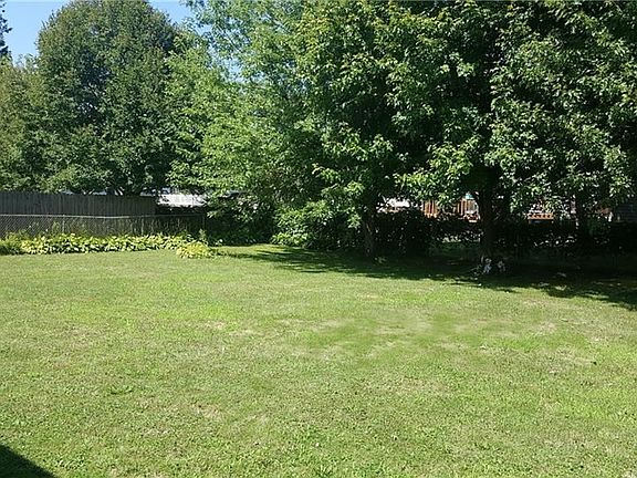 2nd image of 205 Tilden Dr