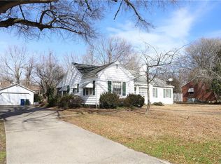 421 Ward St, Graham, NC 27253