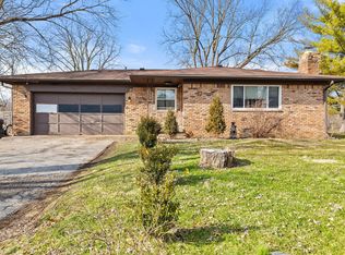 4050 Viewside Dr, Indianapolis, IN 46221