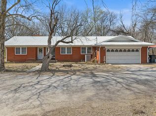 9482 Daves Dr, Davis, OK 73030