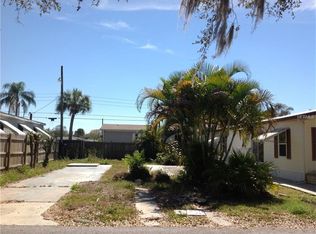1110 50th Avenue Plz W, Bradenton, FL 34207