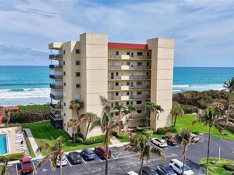 7440 S Ocean Dr #324A — Photo 1