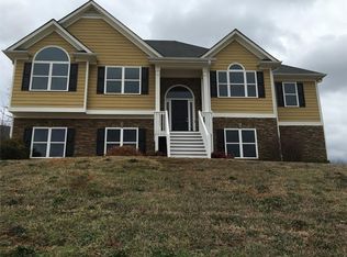 6190 Long Shore Dr, Douglasville, GA 30135