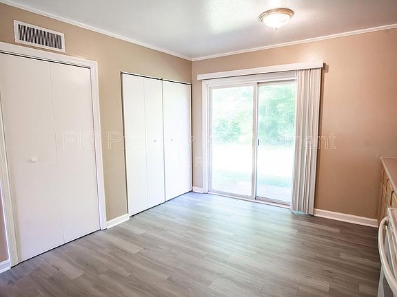 2nd image of 113 Louella Dr