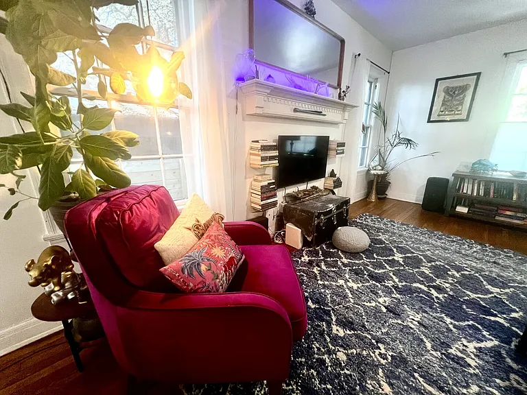 Alameda Dr — Photo 14