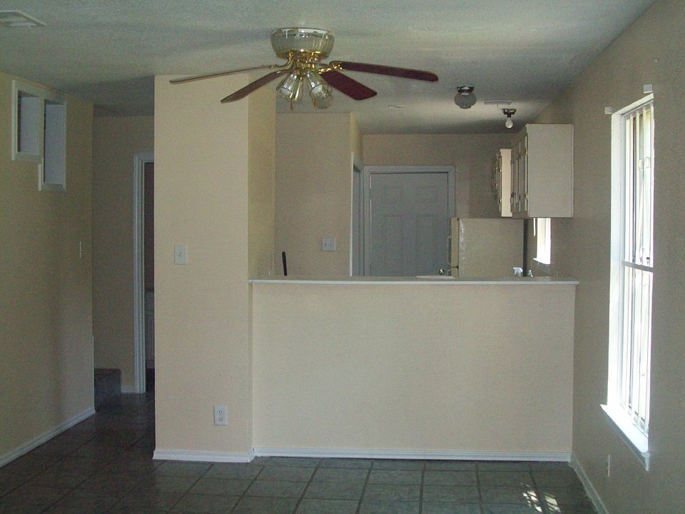 Dining Bar