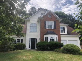 5740 Rives Dr, Alpharetta, GA 30004