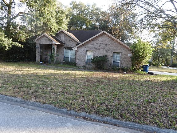 2nd image of 12384 Clydene Ct
