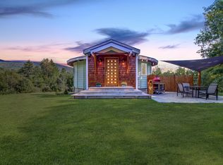 60 Brooks Rd, Pike, NH 03780