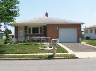 135 Bimini Dr, Toms River, NJ 08757