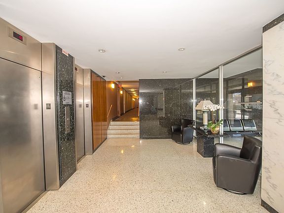 3rd image of 166-25 Powells Cove Blvd #8G