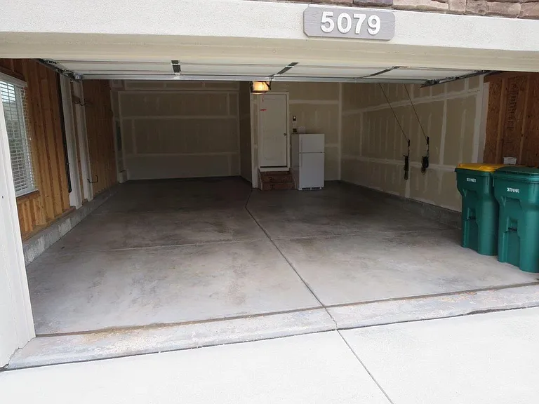 5079 Farris Creek Ct — Photo 44