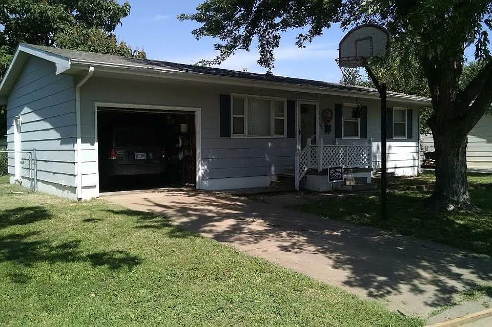 1st image of 804 Harold Ave