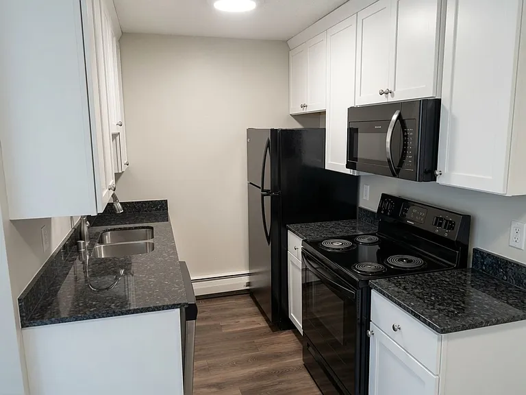 3708 West 32nd Street — Photo 48