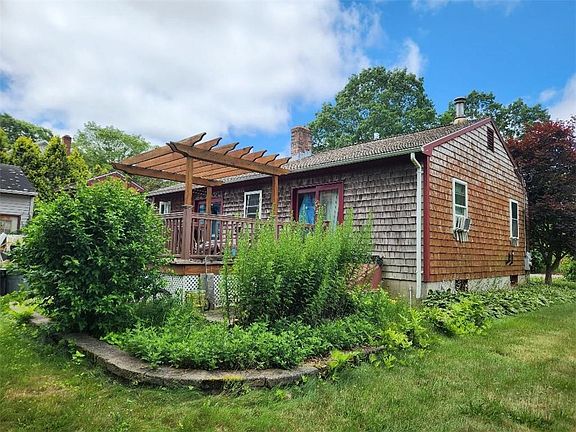 2nd image of 249 Briarwood Dr