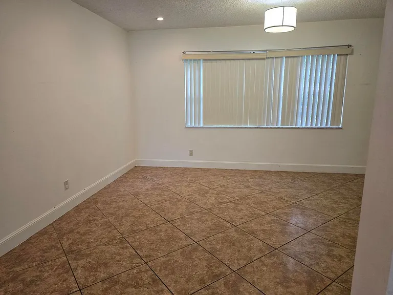 4125 Pine Branch Cir — Photo 9
