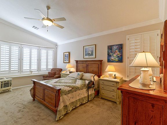 4th image of 343 W Vinedo Ln