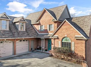 110 Brentwood Pl, Lenoir City, TN 37772
