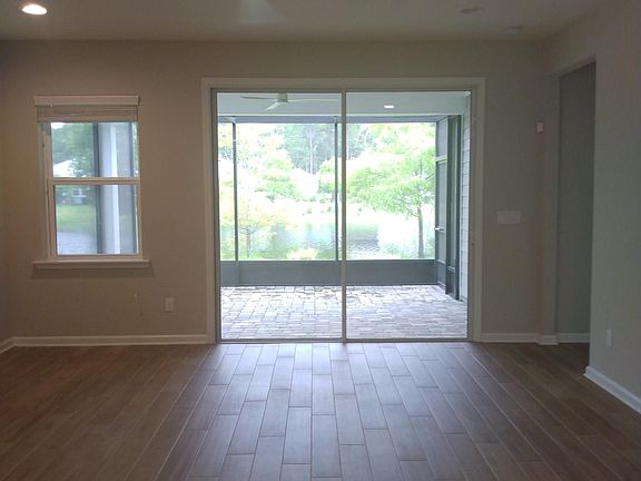 5th image of 243 Caretta Cir